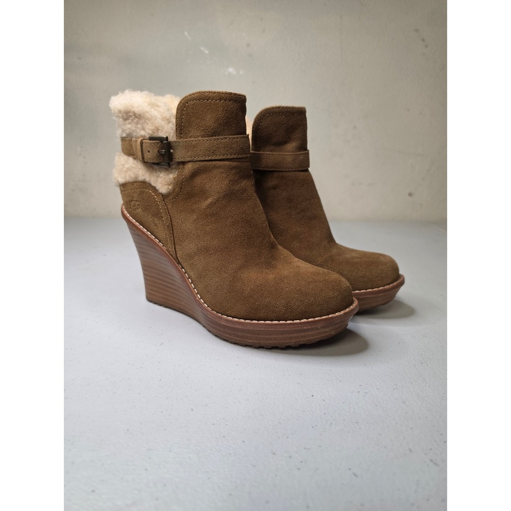 UGG Australia Lucianna Chestnut Suede Sheepskin Wedge Booties 1003064 Womens 8
